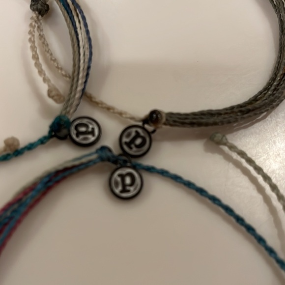 3 Pure Vida bracelets - Picture 7 of 7